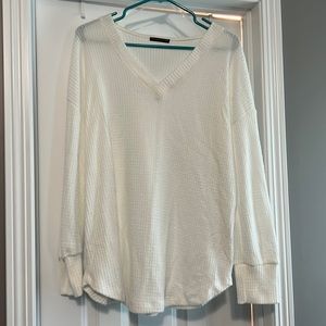 Oversized ivory v-neck waffle top. Super soft.